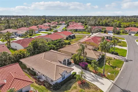 8373 Pondview Lane Englewood FL 34224