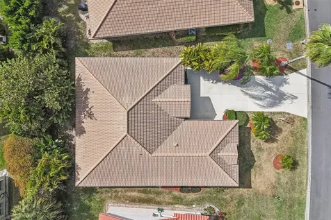 8373 Pondview Lane Englewood FL 34224