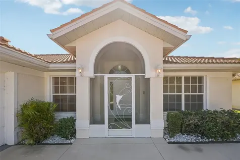 8373 Pondview Lane Englewood FL 34224
