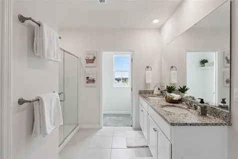 1716 Buckeye Road Road Davenport FL 33837