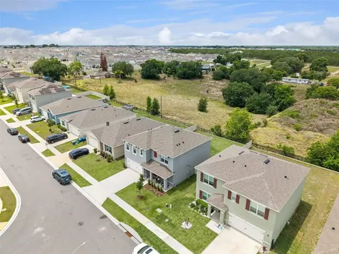 1716 Buckeye Road Road Davenport FL 33837