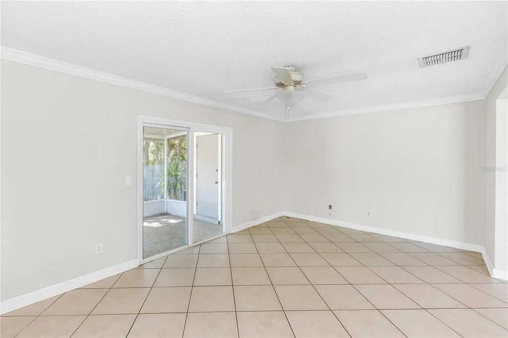 4490 Brook Hollow Circle Winter Springs FL 32708