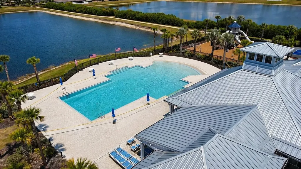 472 6th Avenue NW Ruskin FL 33570