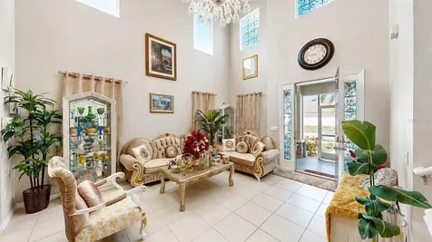 472 6th Avenue NW Ruskin FL 33570