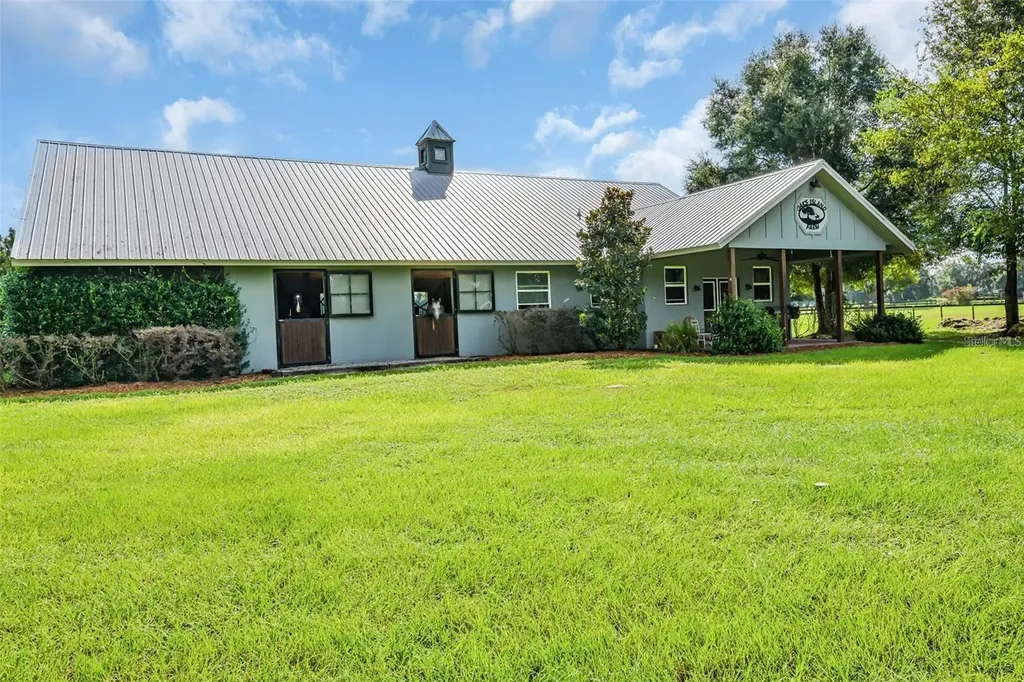 6155 NW 145th Avenue Road Morriston FL 32668