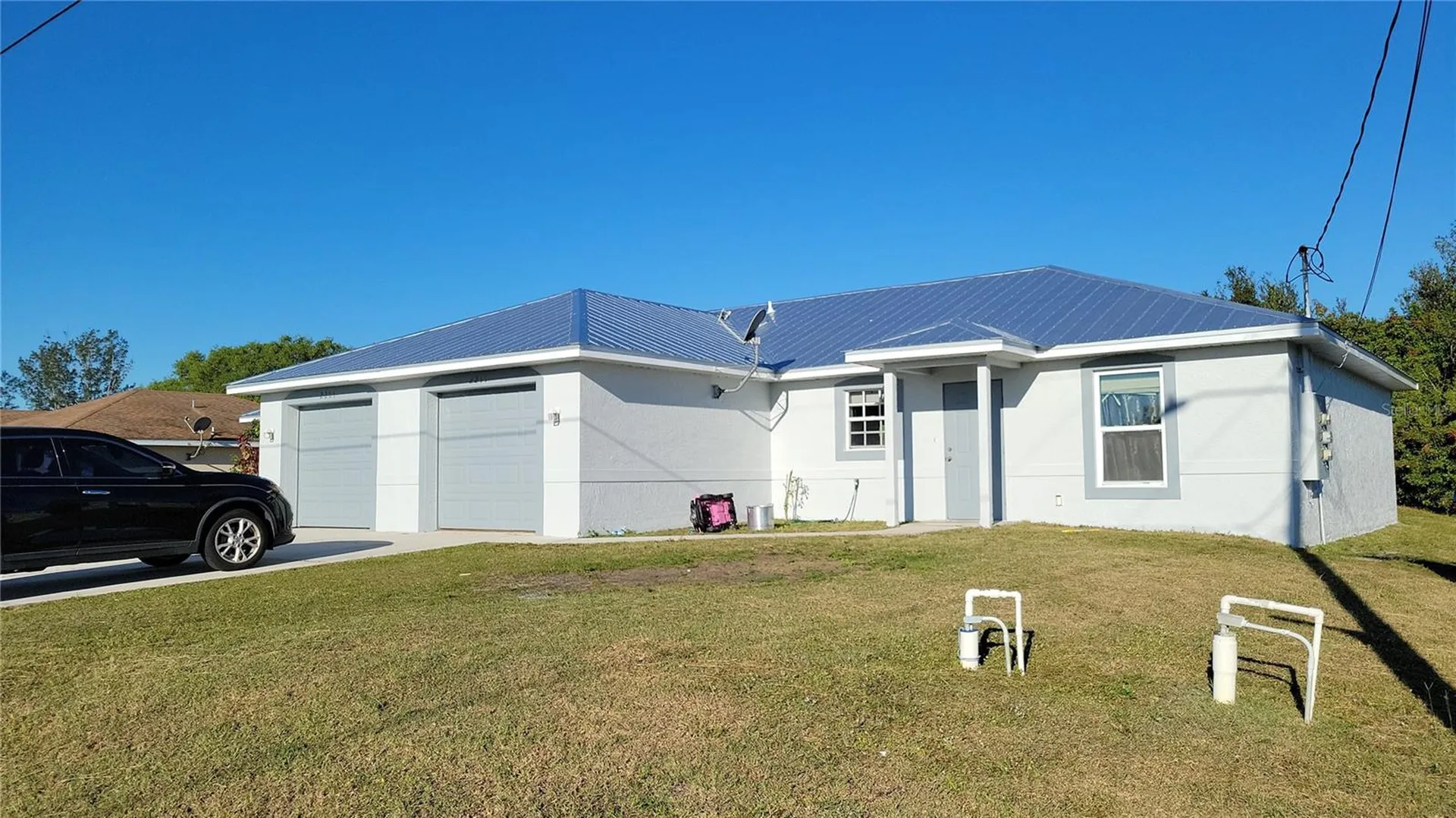 2209/2211 Daniel Avenue N Lehigh Acres FL 33971
