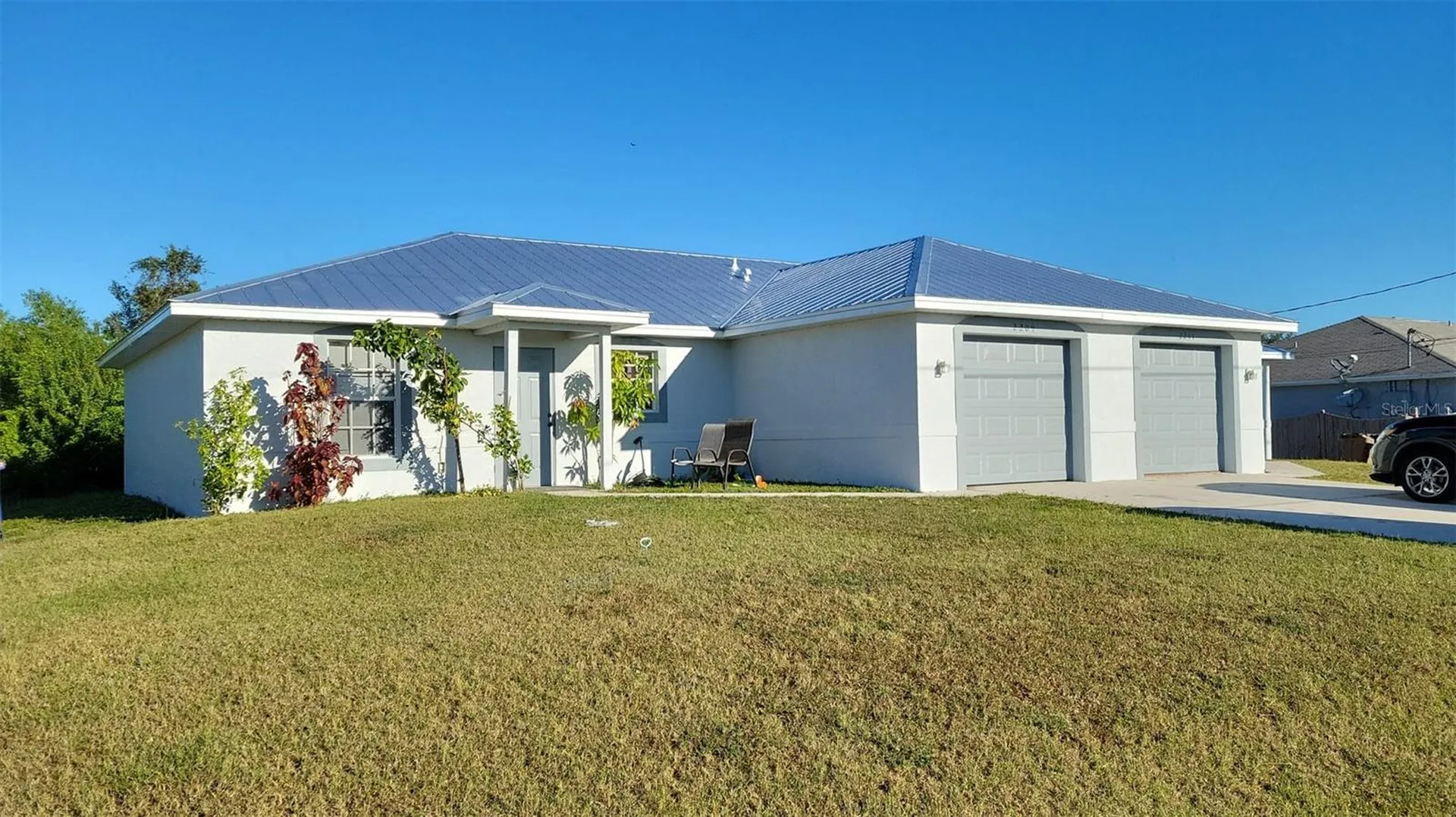 2209/2211 Daniel Avenue N Lehigh Acres FL 33971