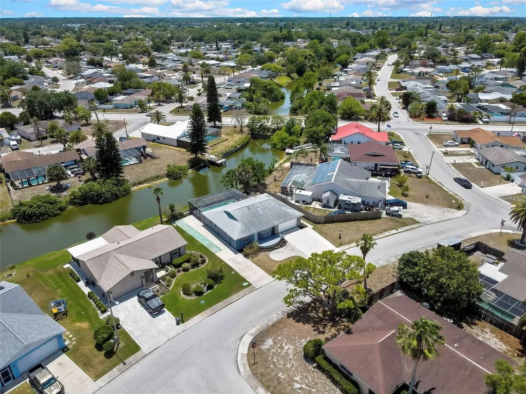 9312 Lake Christina Lane Port Richey FL 34668