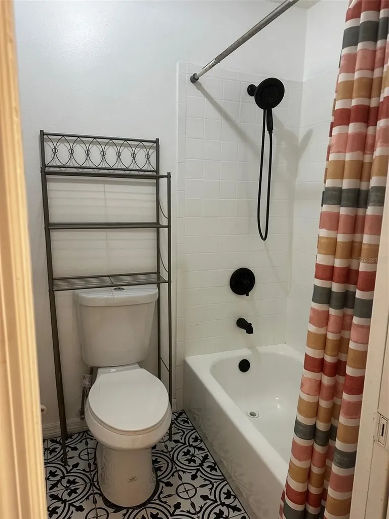 409 Elkin Avenue Deltona FL 32738