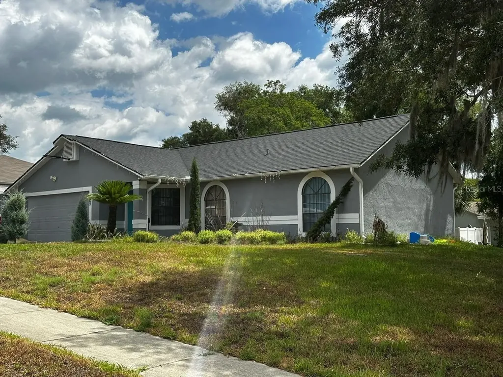 409 Elkin Avenue Deltona FL 32738