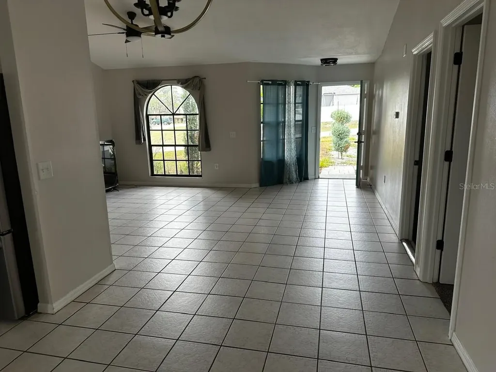 409 Elkin Avenue Deltona FL 32738