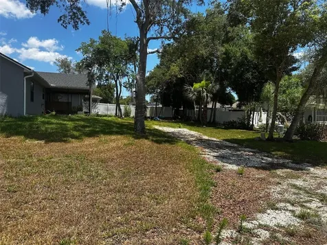 409 Elkin Avenue Deltona FL 32738