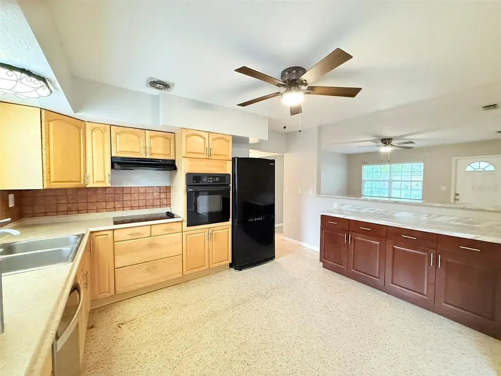 5545 3rd Ave N St Petersburg FL 33710