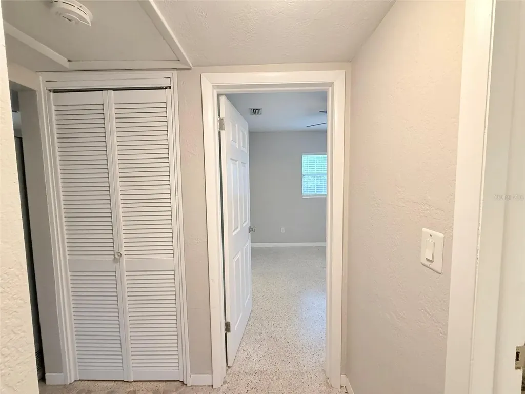5545 3rd Ave N St Petersburg FL 33710