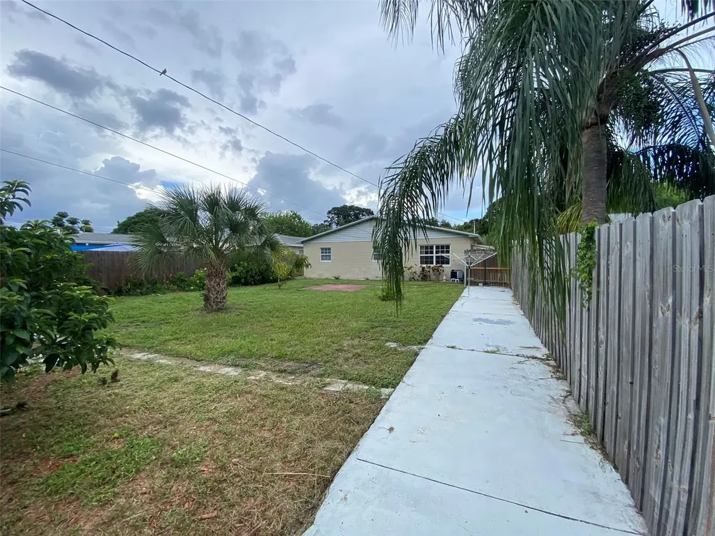 5545 3rd Avenue N St Petersburg FL 33710