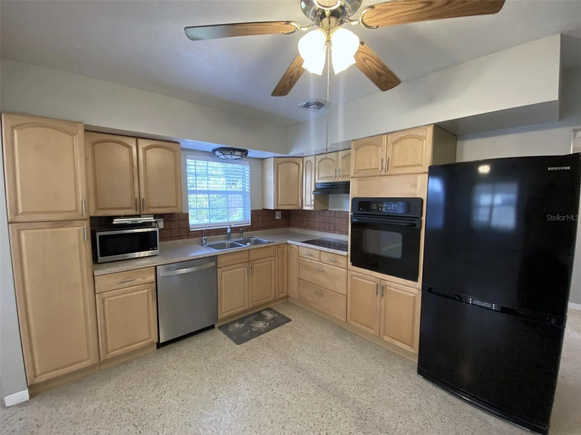 5545 3rd Avenue N St Petersburg FL 33710