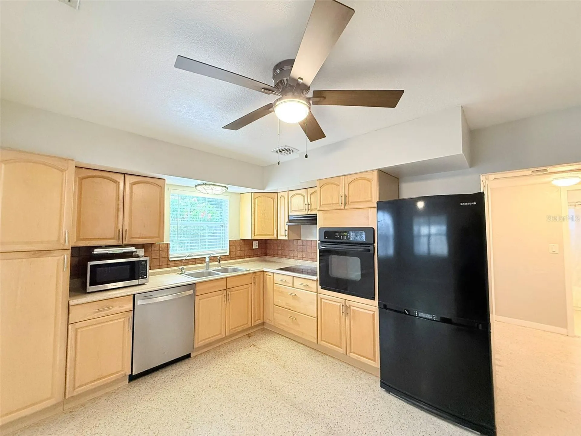 5545 3rd Ave N St Petersburg FL 33710
