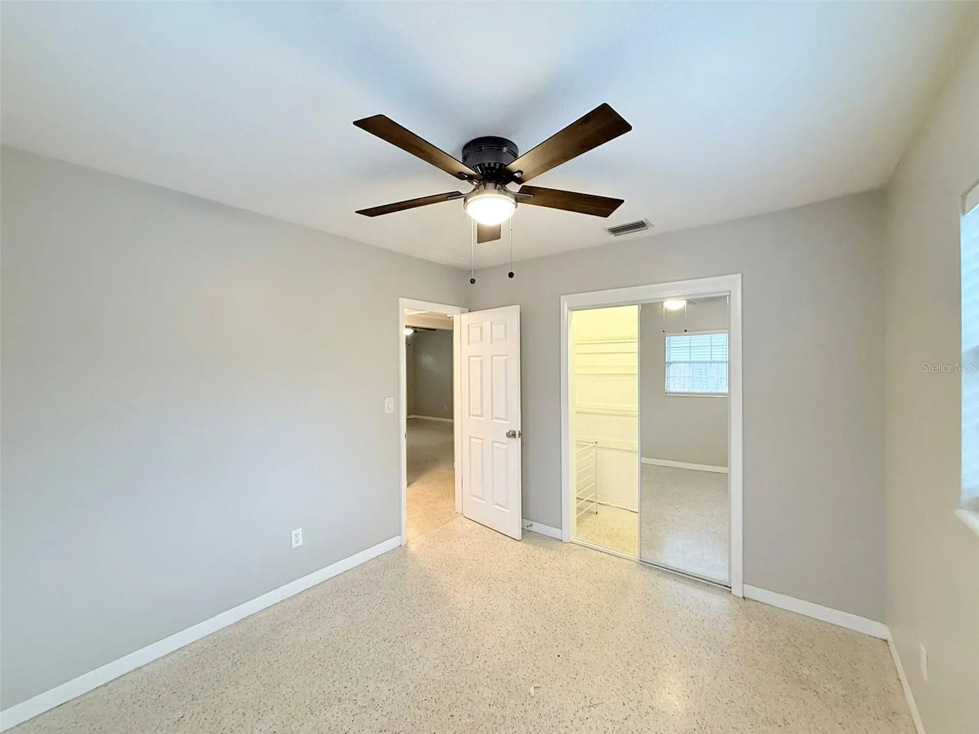 5545 3rd Ave N St Petersburg FL 33710