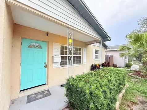 5545 3rd Ave N St Petersburg FL 33710