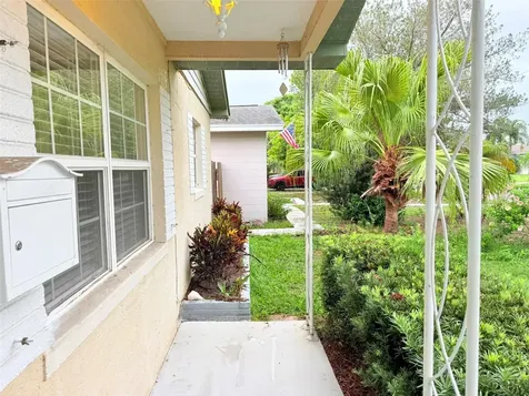 5545 3rd Ave N St Petersburg FL 33710