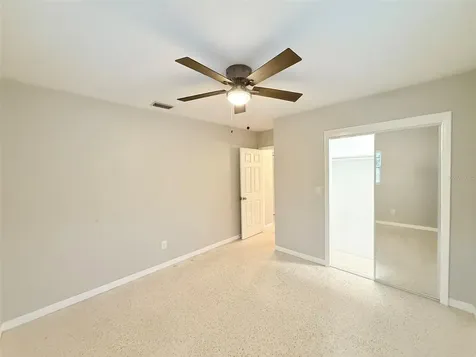 5545 3rd Ave N St Petersburg FL 33710