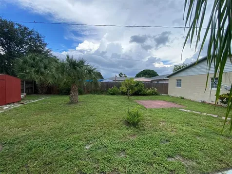 5545 3rd Avenue N St Petersburg FL 33710