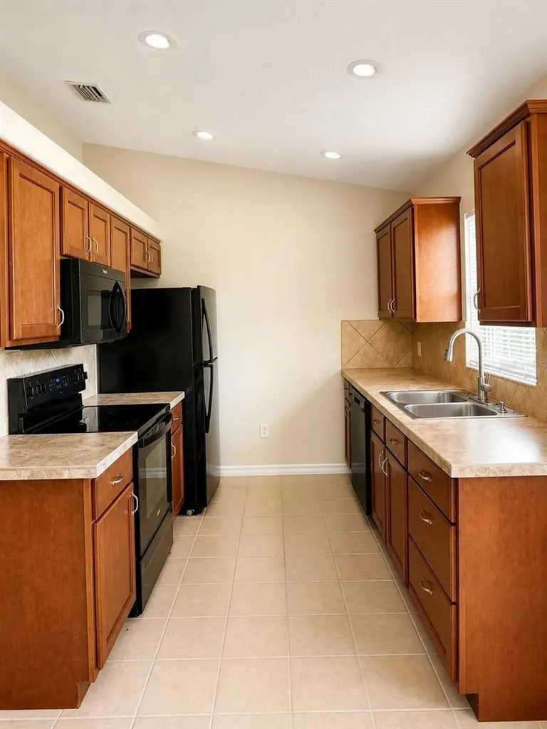 8721 SE 157th Street Summerfield FL 34491