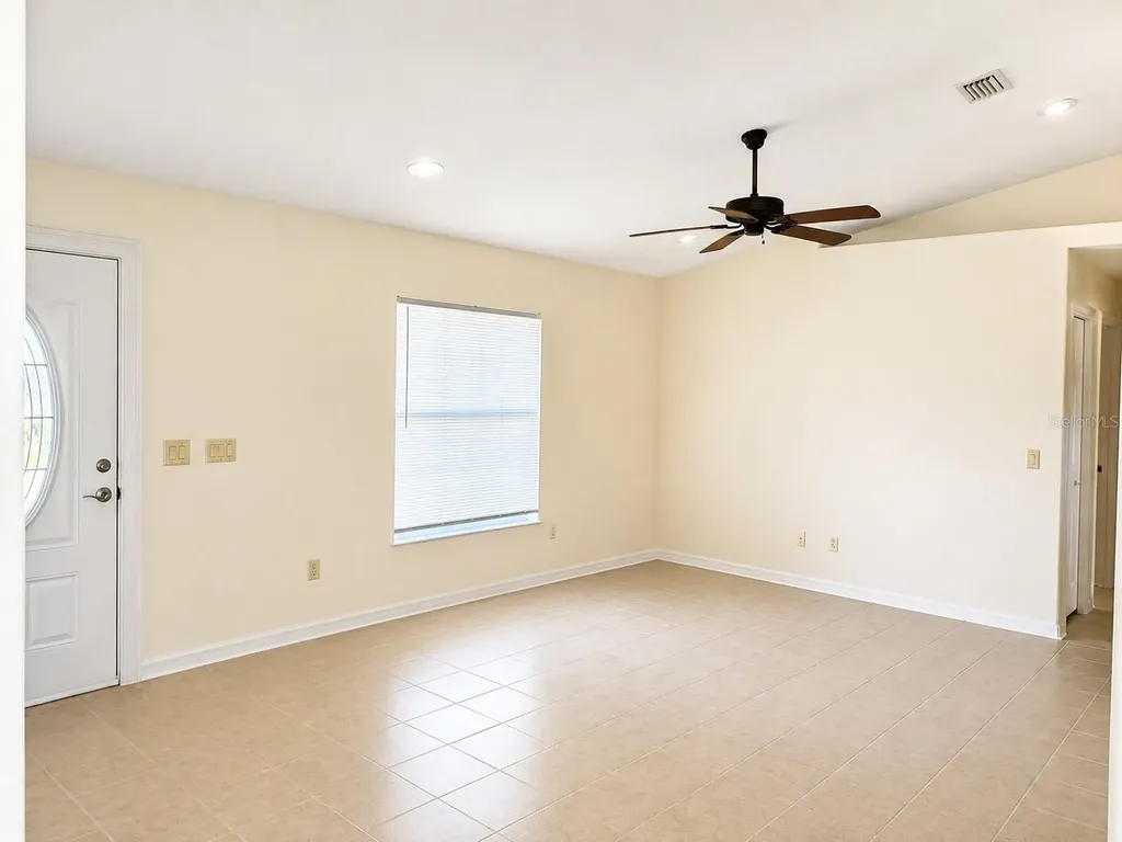 8721 SE 157th Street Summerfield FL 34491