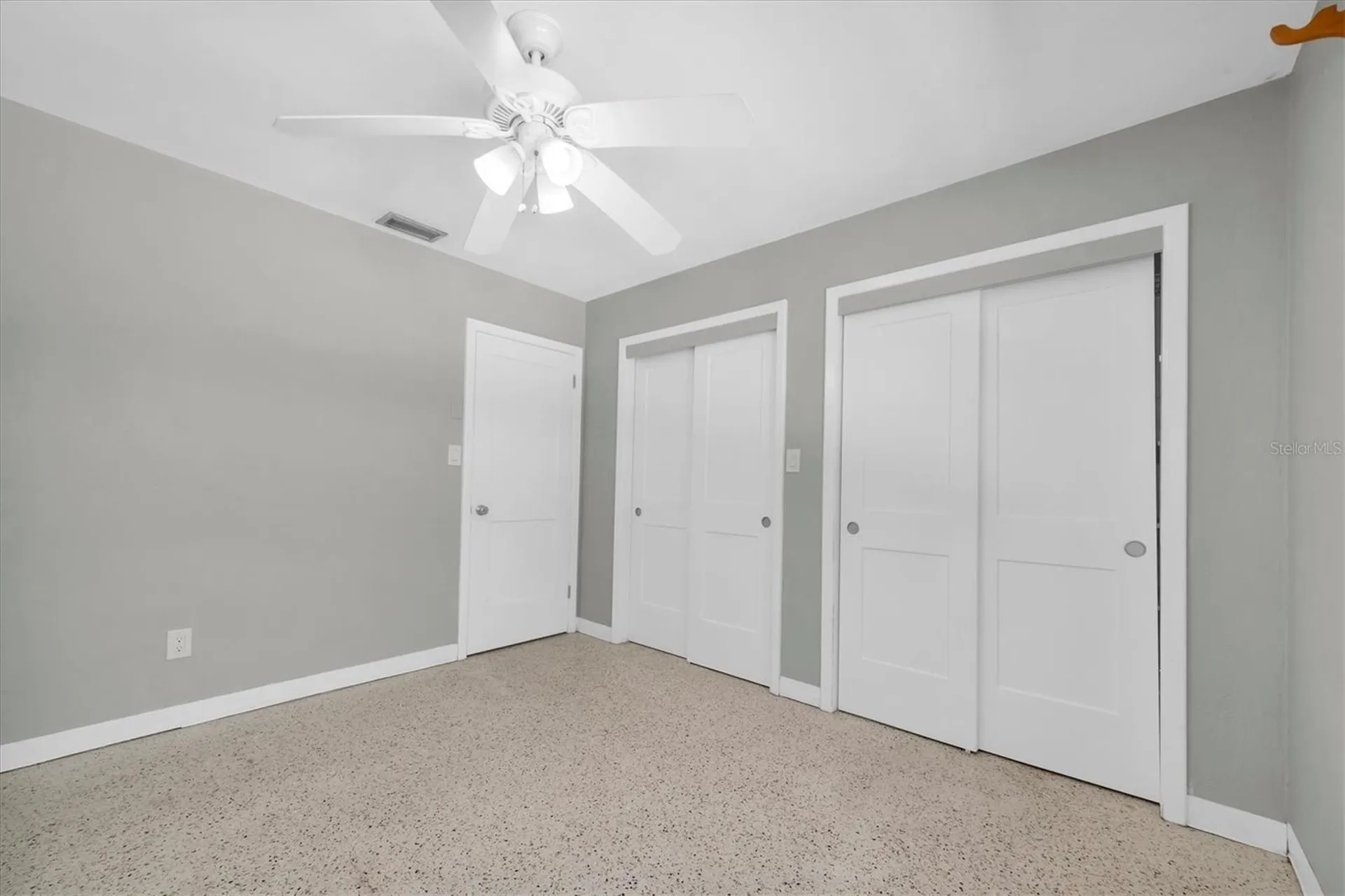 11095 2nd Street E Treasure Island FL 33706