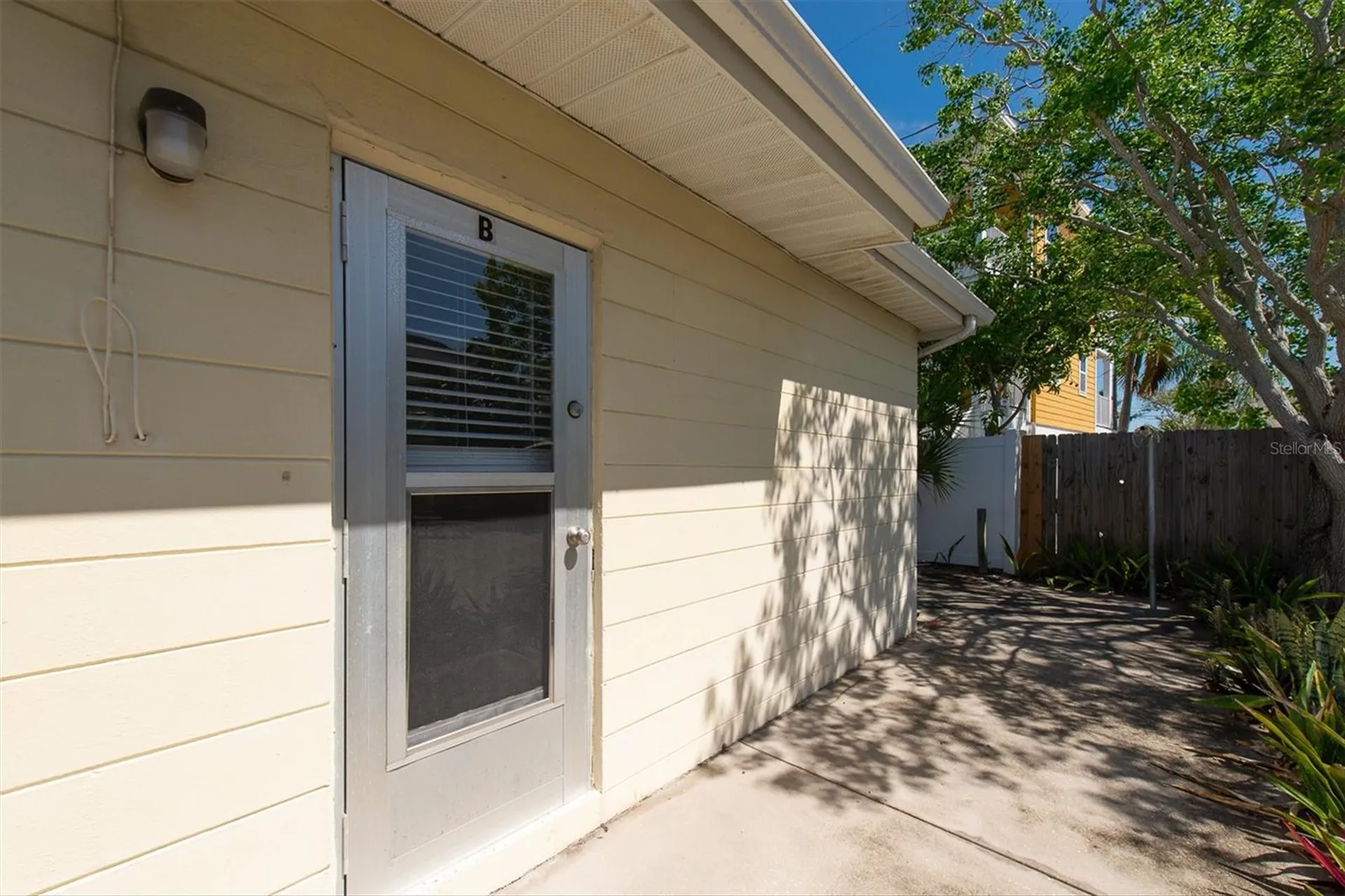 11095 2nd Street E Treasure Island FL 33706
