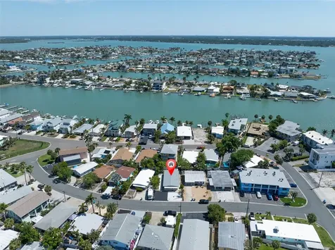 11095 2nd Street E Treasure Island FL 33706