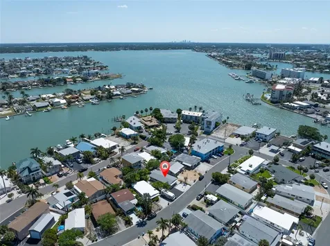 11095 2nd Street E Treasure Island FL 33706