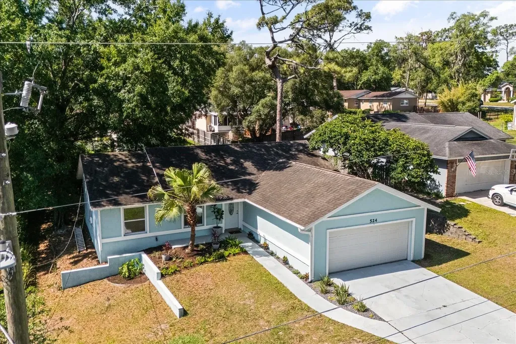 524 E Hillcrest Street Altamonte Springs FL 32701