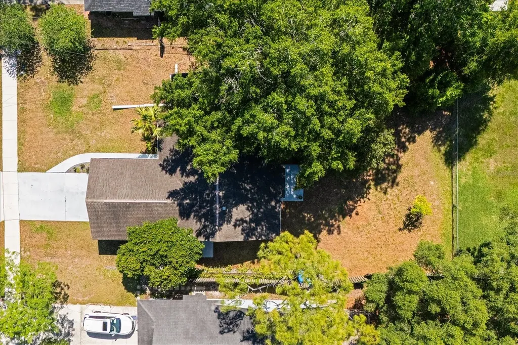 524 E Hillcrest Street Altamonte Springs FL 32701