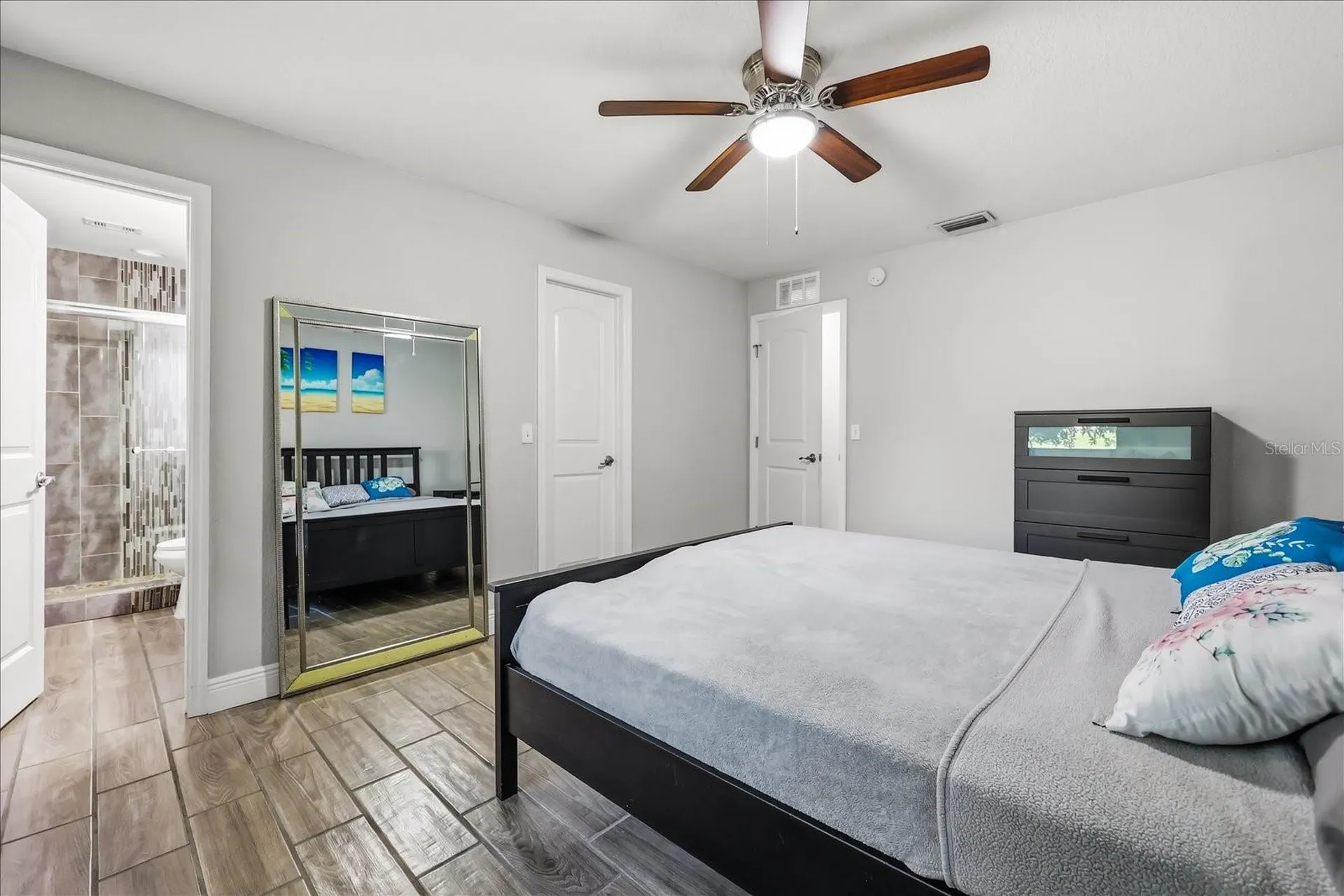 524 E Hillcrest Street Altamonte Springs FL 32701