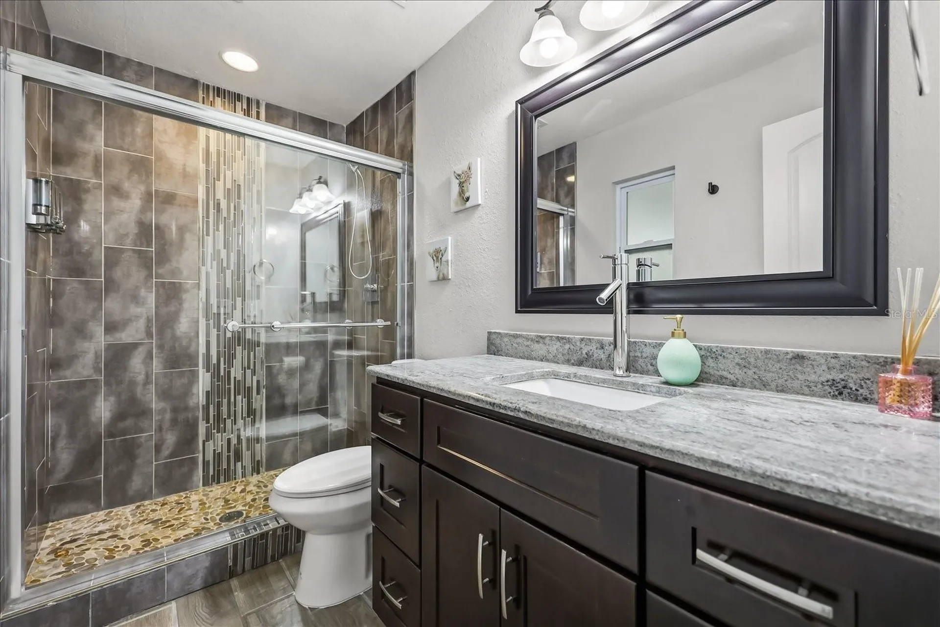 524 E Hillcrest Street Altamonte Springs FL 32701