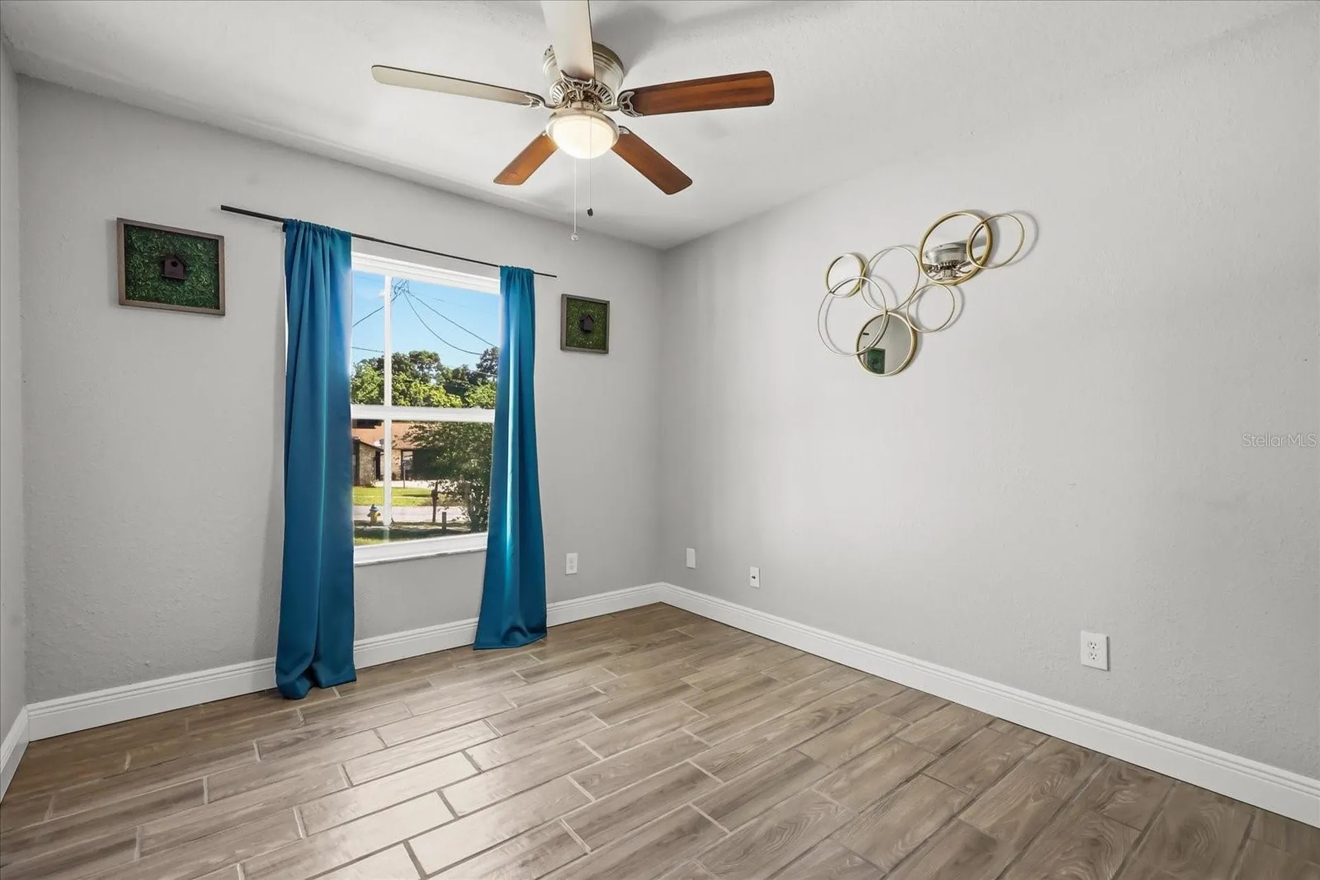 524 E Hillcrest Street Altamonte Springs FL 32701