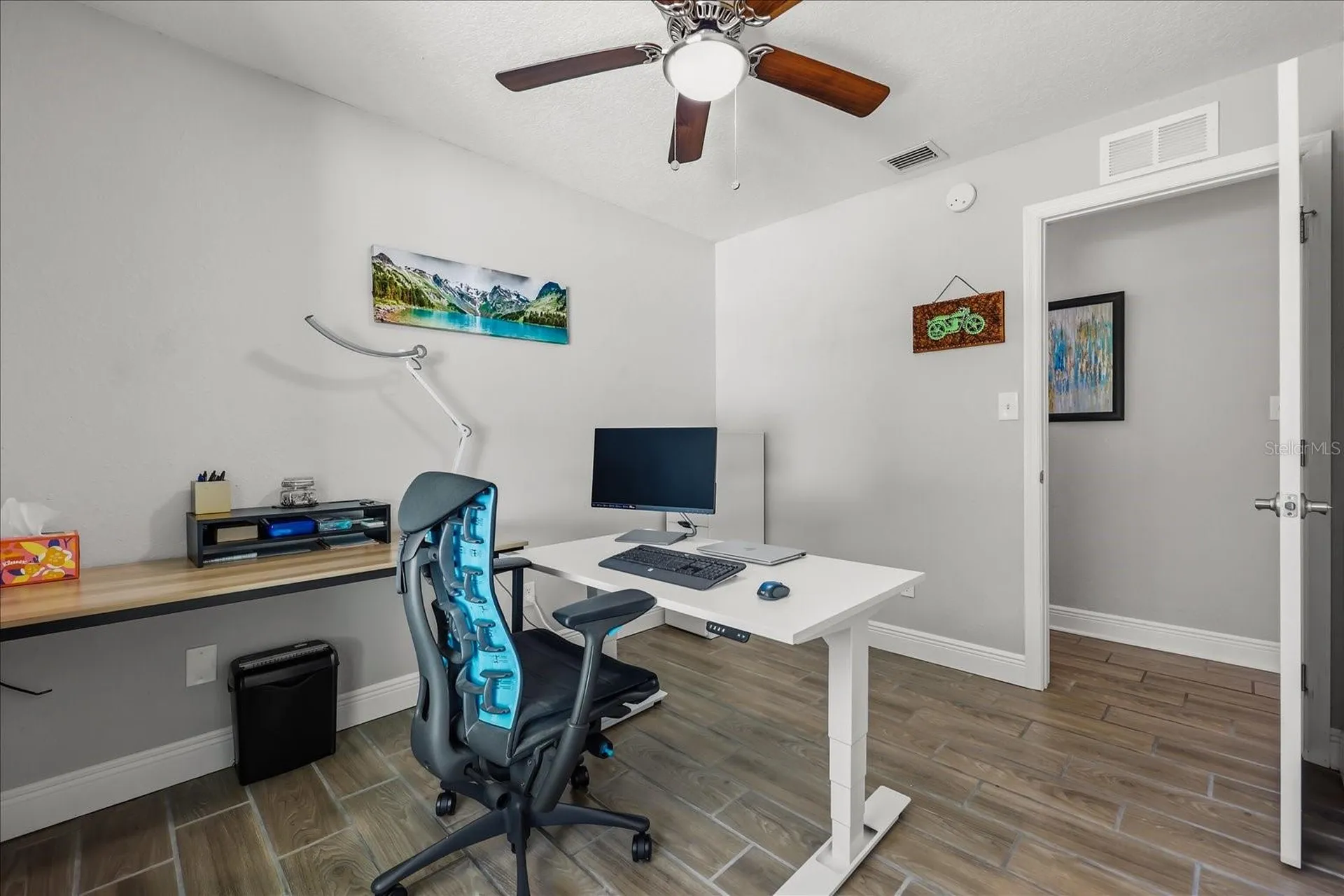 524 E Hillcrest Street Altamonte Springs FL 32701