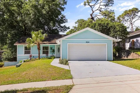 524 E Hillcrest Street Altamonte Springs FL 32701