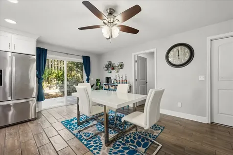524 E Hillcrest Street Altamonte Springs FL 32701