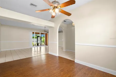 3711 Palmas Lane Sun City Center FL 33573