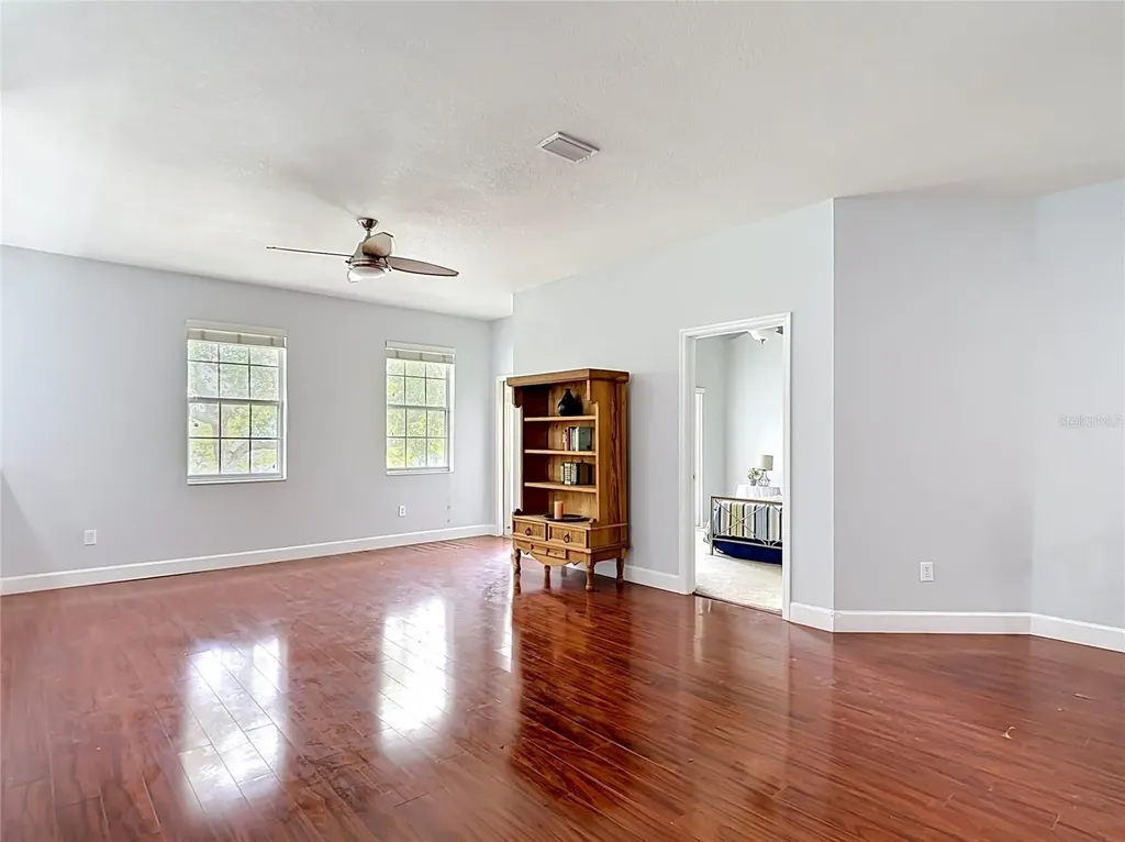 9502 W Park Village Drive Tampa FL 33626