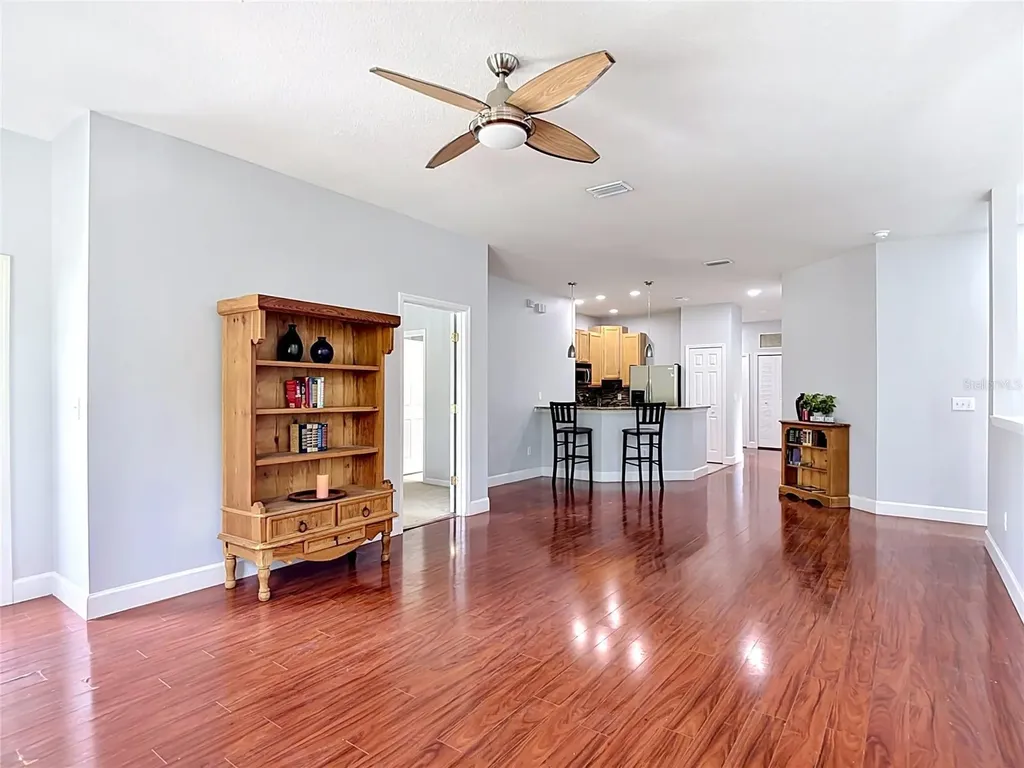 9502 W Park Village Drive Tampa FL 33626