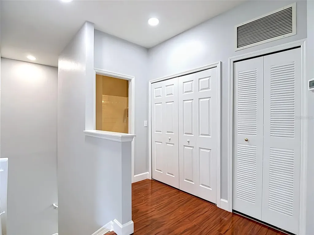 9502 W Park Village Drive Tampa FL 33626