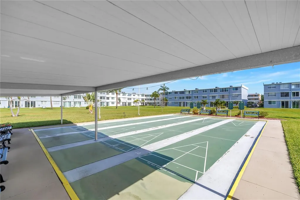 4720 Locust Street NE St Petersburg FL 33703