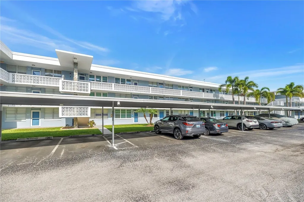 4720 Locust Street NE St Petersburg FL 33703