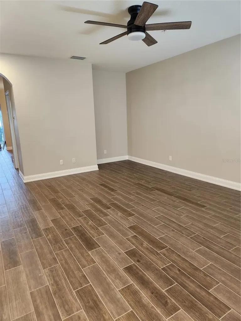 3909 45th Terrace W Bradenton FL 34210
