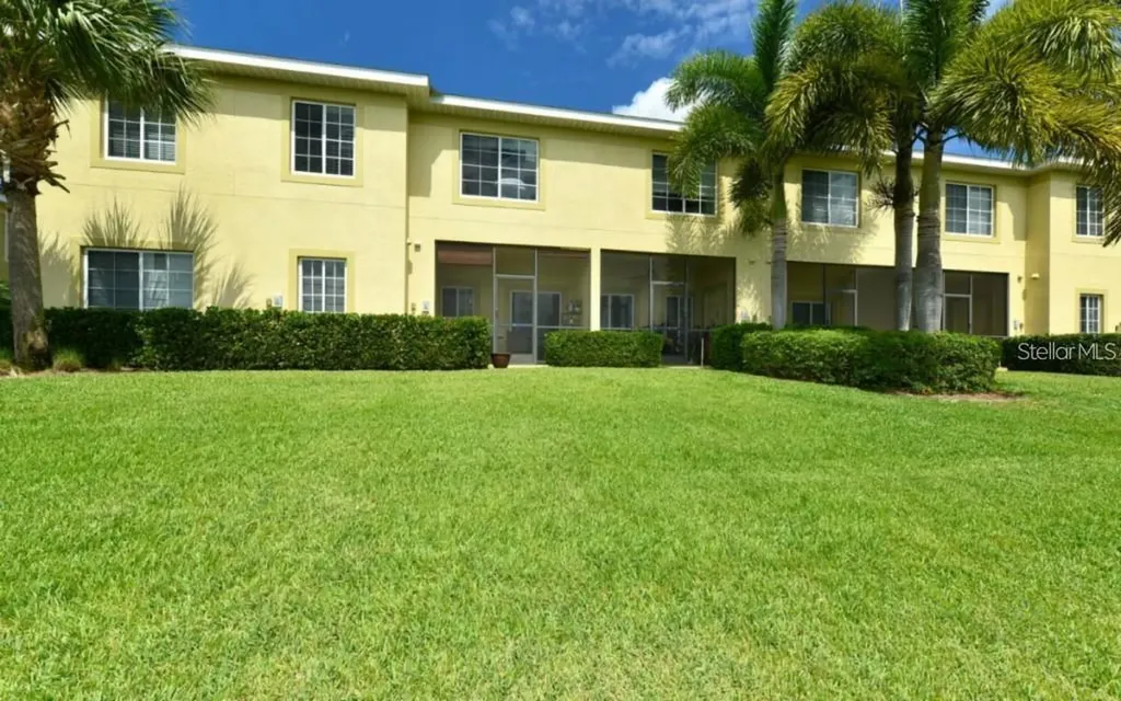 3909 45th Terrace W Bradenton FL 34210
