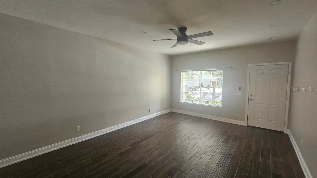 3909 45th Terrace W Bradenton FL 34210