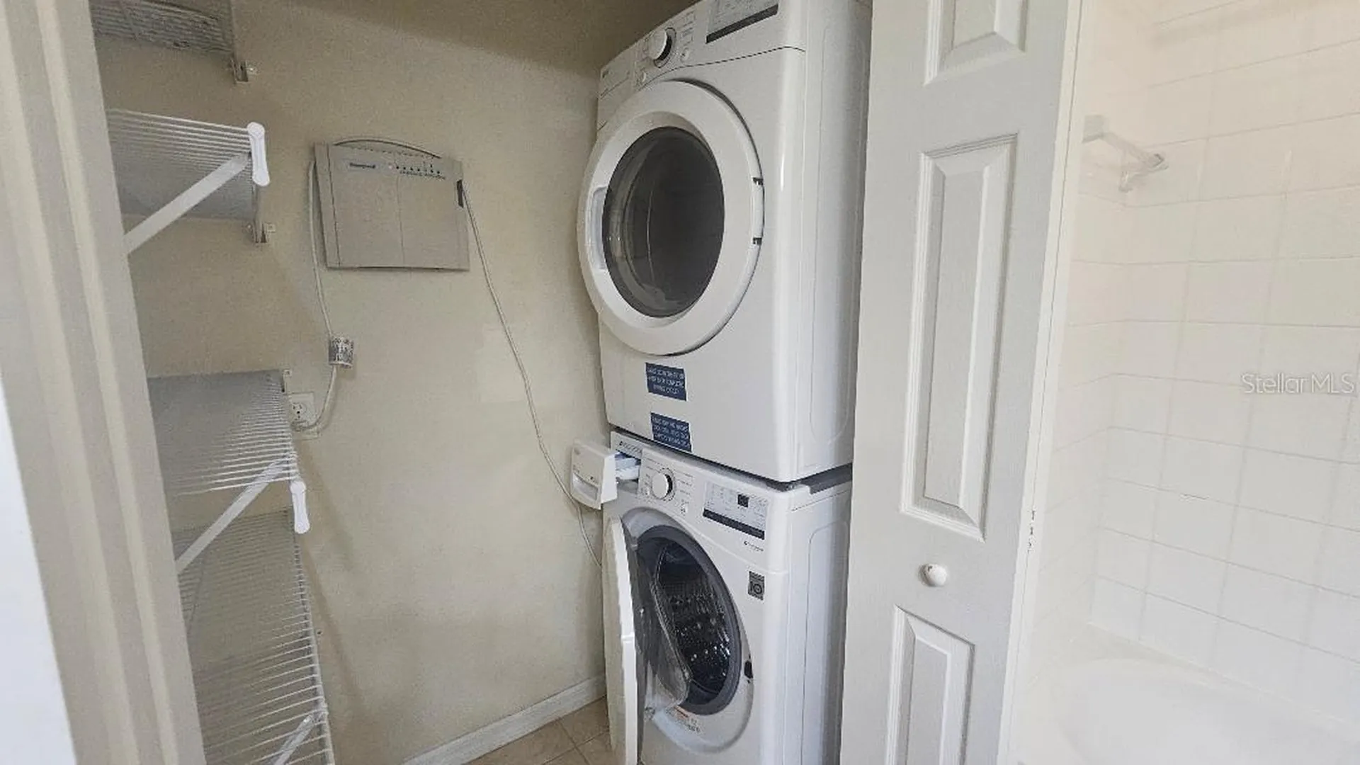 3909 45th Terrace W Bradenton FL 34210